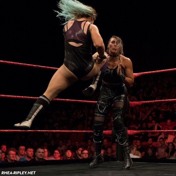 021_013_NXTUK_Plymouth_07192019at_0897--4a3f8105334e5af1b05171ee22aa6d5b.jpg