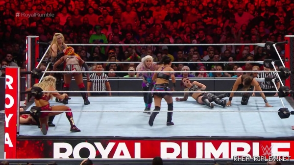 Royal_Rumble_2019_mp40358.jpg