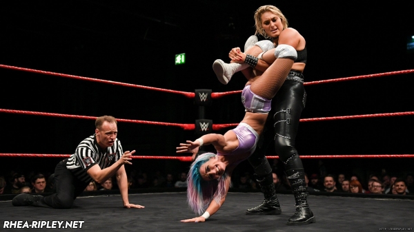 004_NXTUK_Birmingham_08252018at_3886--fd67fb046d53333bc6dddf0927a9ad5a.jpg