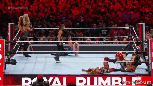 Royal_Rumble_2019_mp40076.jpg
