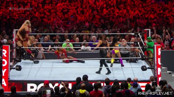 Royal_Rumble_2019_mp40493.jpg